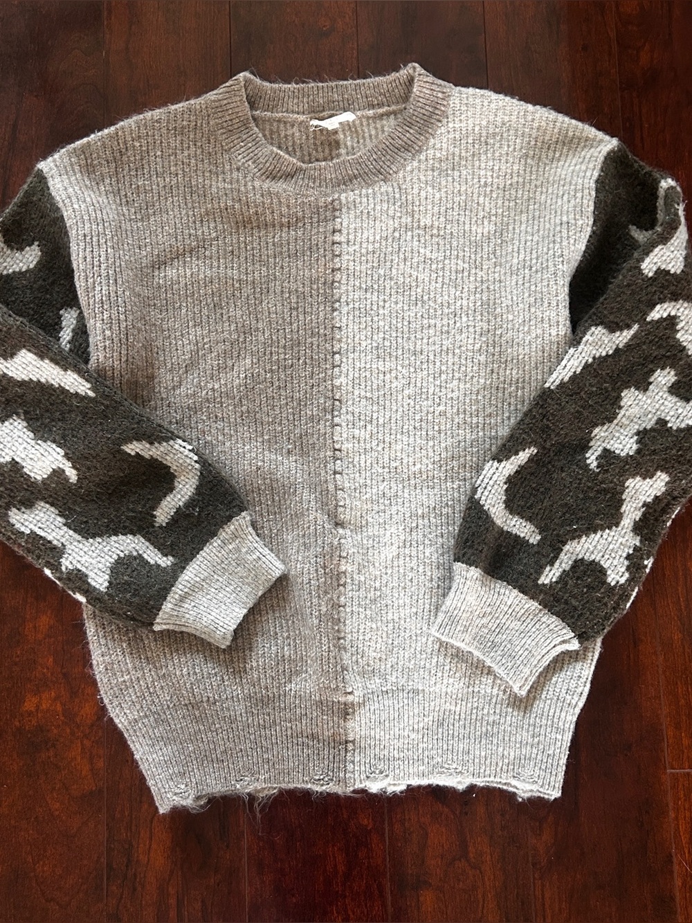 Women’s Crewneck Two-Tone Camo Knit Sweater with Patterned Sleeves